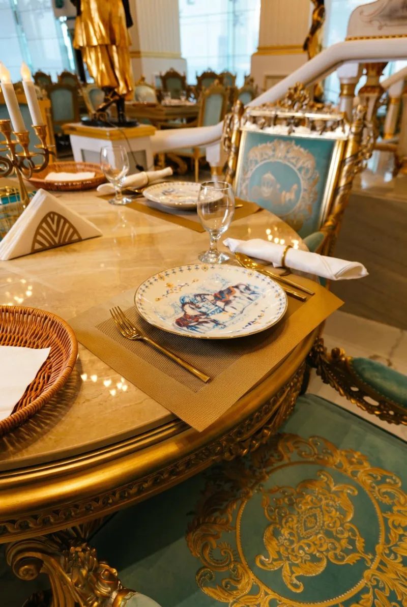 The Qasr Baghdad dining hall